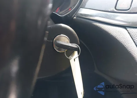 2017 Chevrolet Impala 1Lt из США, поврежденный, VIN 2G1105S32H9158620